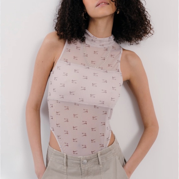 Nike Air Sheer Mock-Neck Bodysuit - Picture 2 of 5